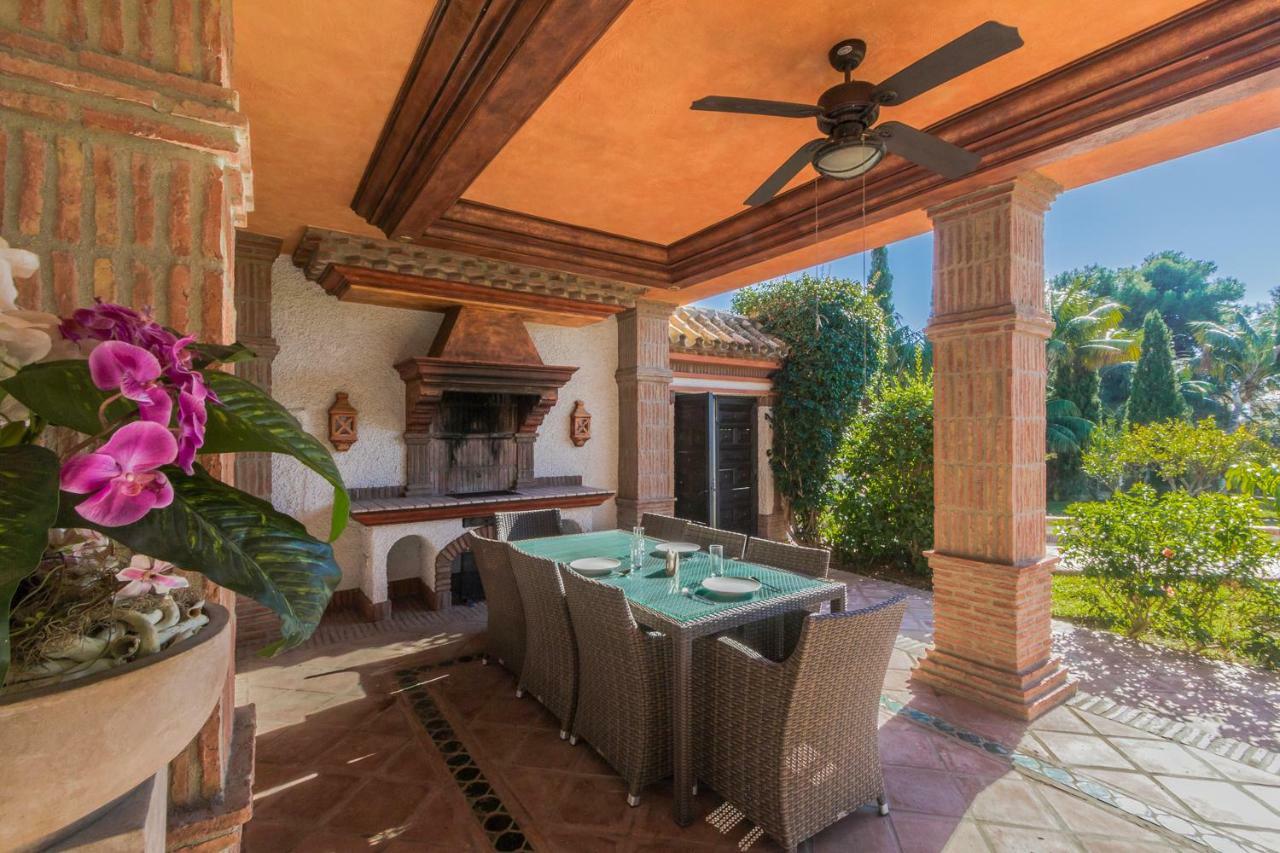 Villa Authentic Andalucia Marbella Exterior foto